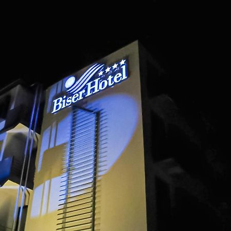 Biser Hotel Derventa Екстер'єр фото