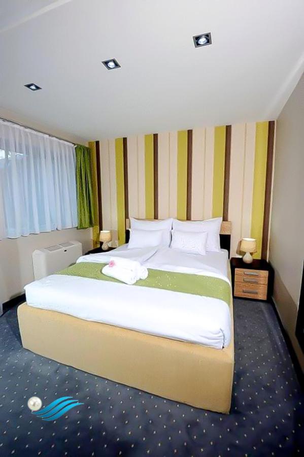 Biser Hotel Derventa Екстер'єр фото
